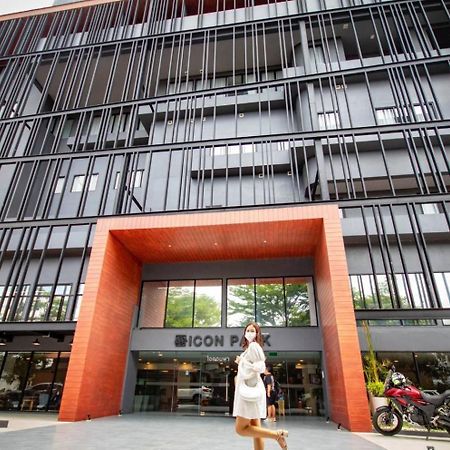 Icon Park Hotel, Chiang Mai- Sha Extra Plus Экстерьер фото